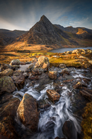 Cathcing The Light, Afon Lloer