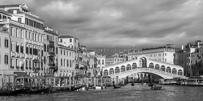 Approaching Rialto Bridge, venice